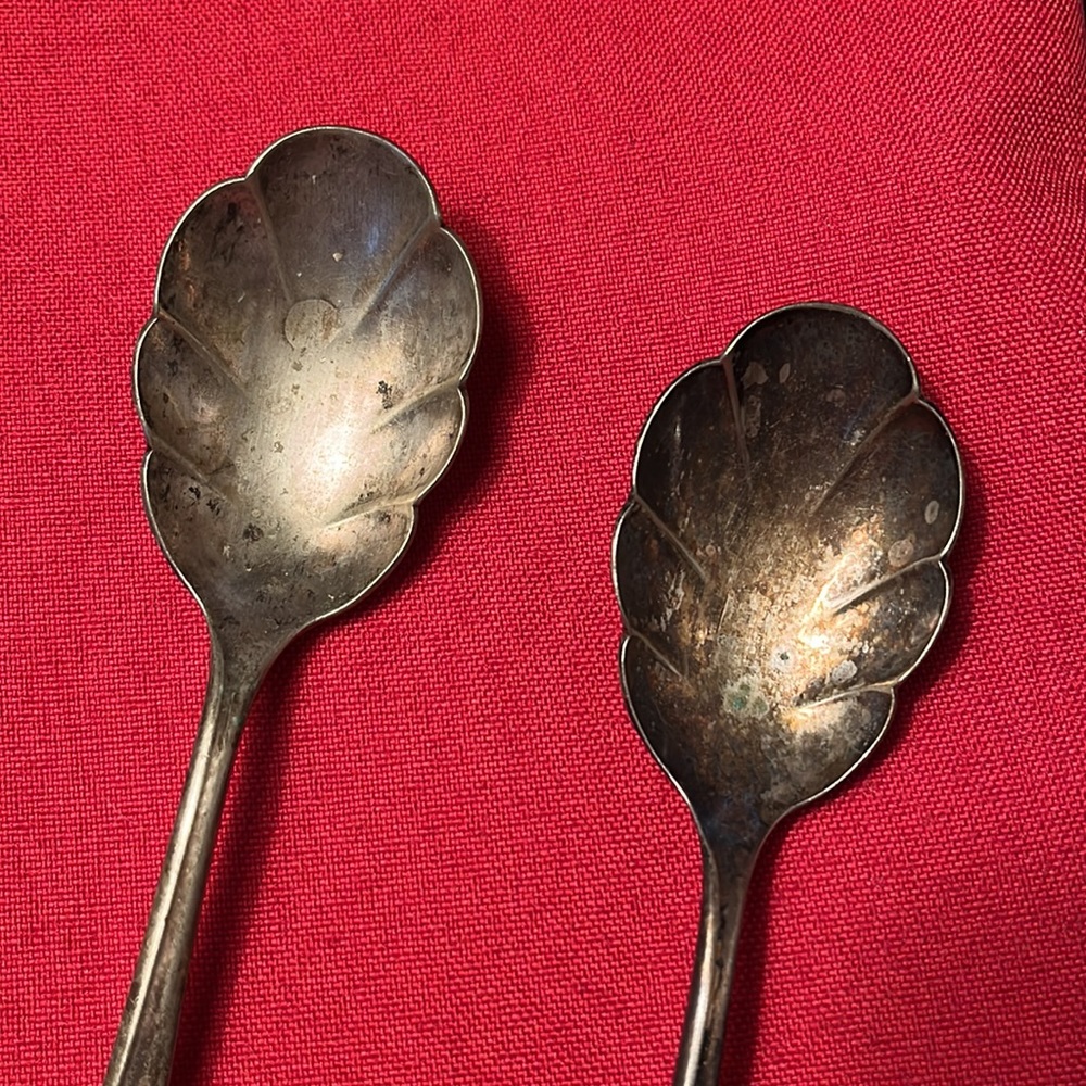 1960’s;spoons;VintageMeriden;Silverplate co.;silver spoons;set of 2 for $75obo